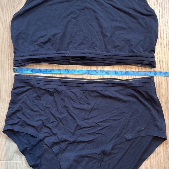 Knix Luxe Modal Pullover Bra and Leakproof Panties - Picture 7 of 9